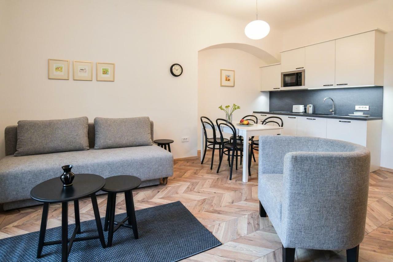 Vila Selena Ljubljana Bagian luar foto
