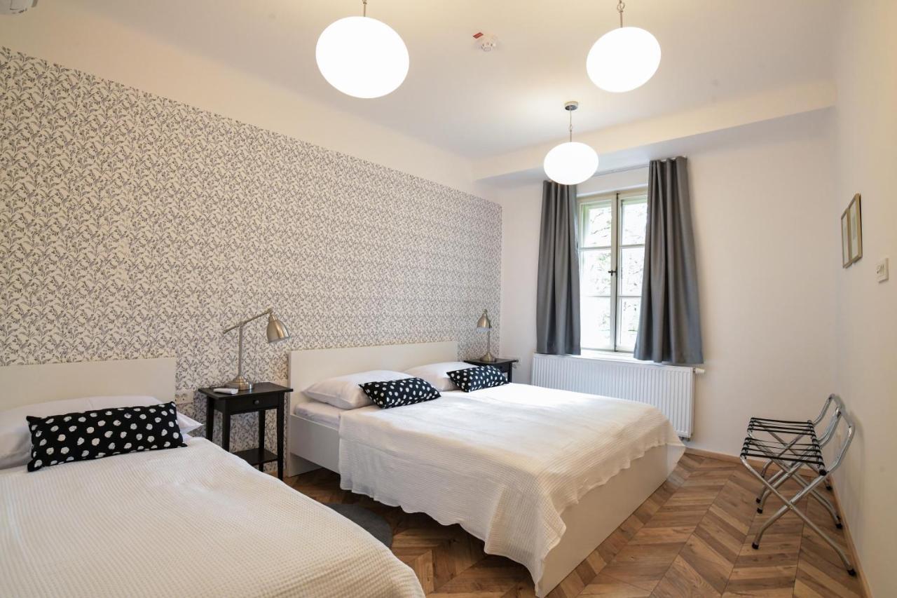 Vila Selena Ljubljana Bagian luar foto